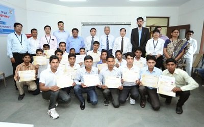 18-youngsters-completes-training-under-swavalamban-initiative-of-dabur